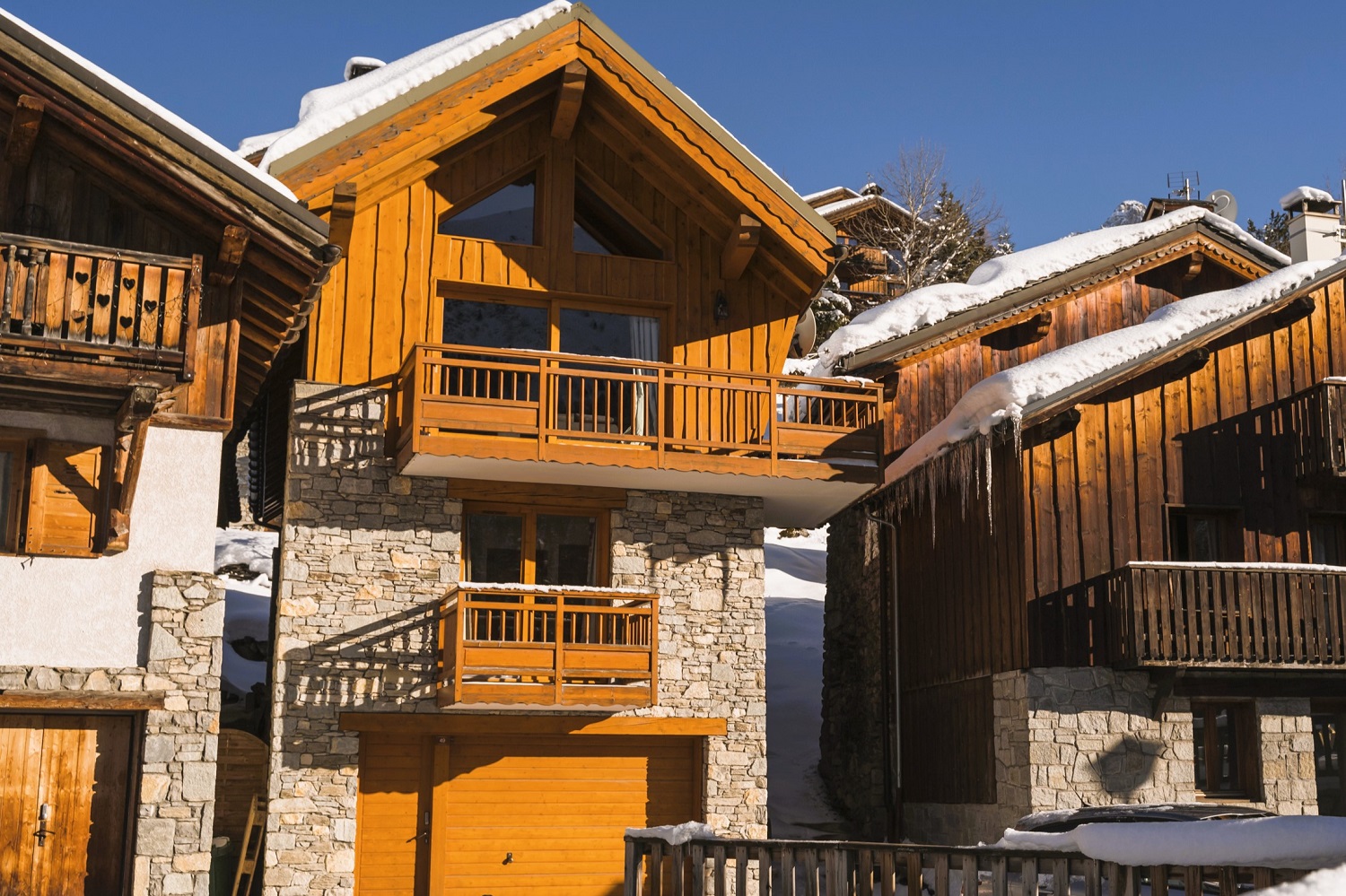 French ski chalets